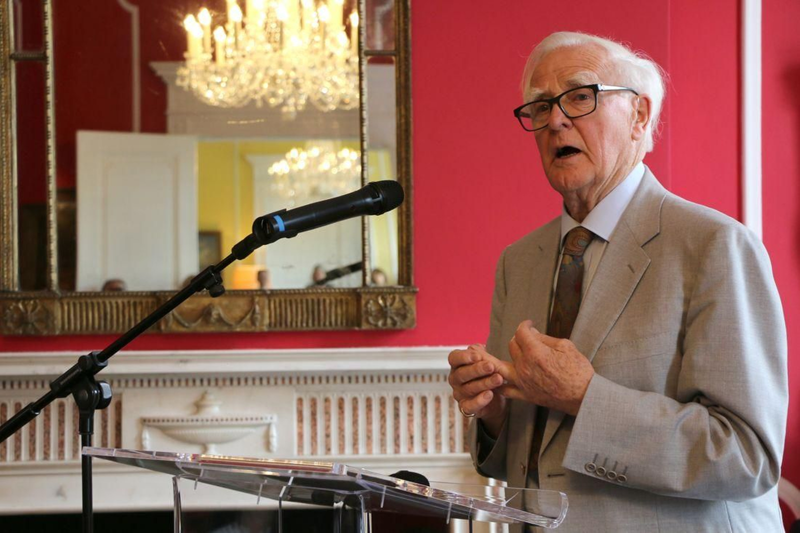 El escritor John Le Carré, en una imagen de archivo. (Foto: Wikimedia)