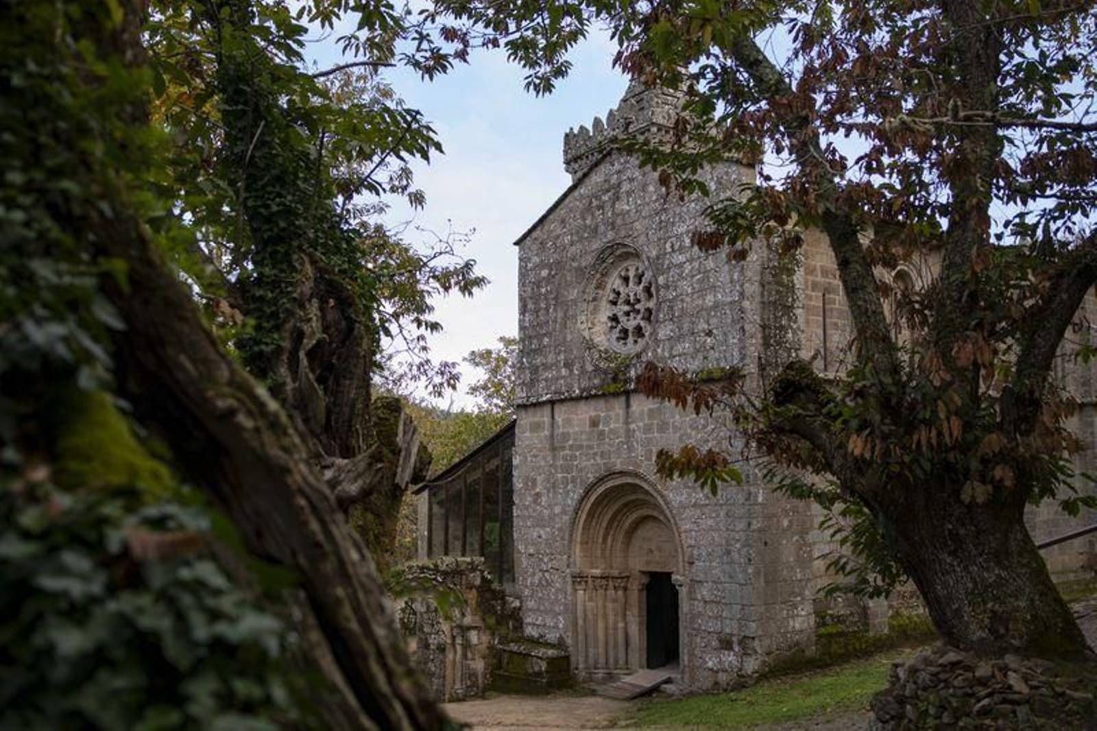 Monasterio de Santa Cristina de Ribas de Sil, en Parada de Sil // FOTO: Xesús Fariñas