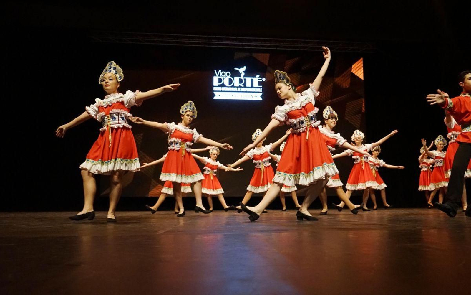 El baile fue el protagonista en el Auditorio Mar de Vigo.