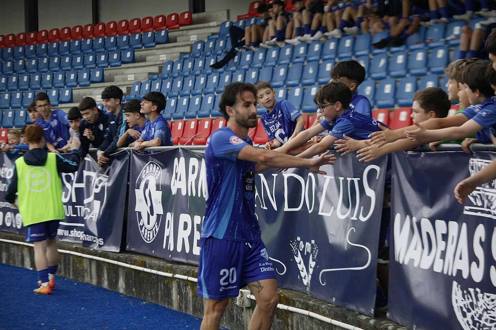 Galería | O Couto rugió ante un victorioso Ourense CF