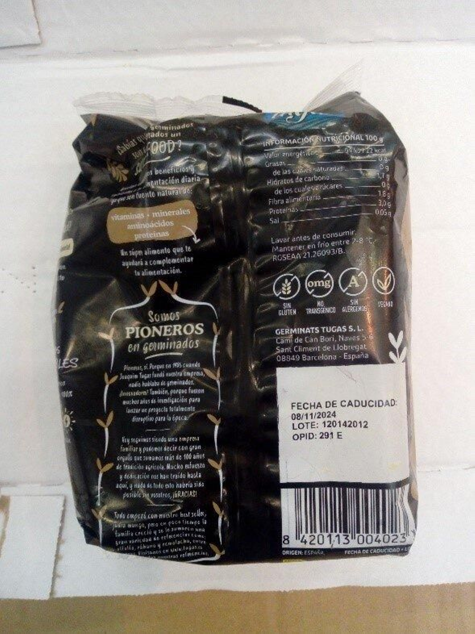 Brotes germinados de alfalfa contaminados con 'Salmonella'.