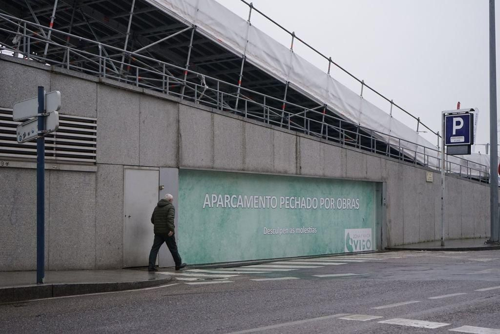 El aparcamiento de A Laxe se reconvertirá en uno convencional.