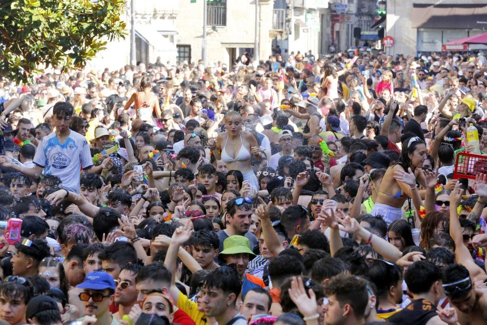 La batucada de Verín del pasado fin de semana, una de las mayores concentraciones de gente hasta ahora. MARCOS ATRIO