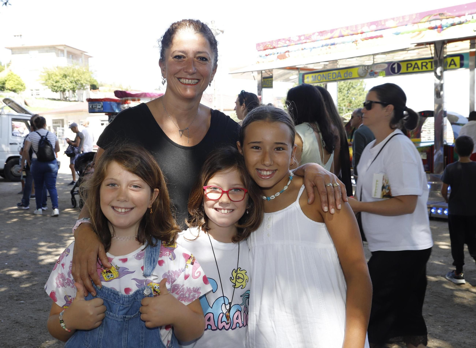 Galería | El desfile de carrozas, protagonista en las fiestas de San Campio de Valadares