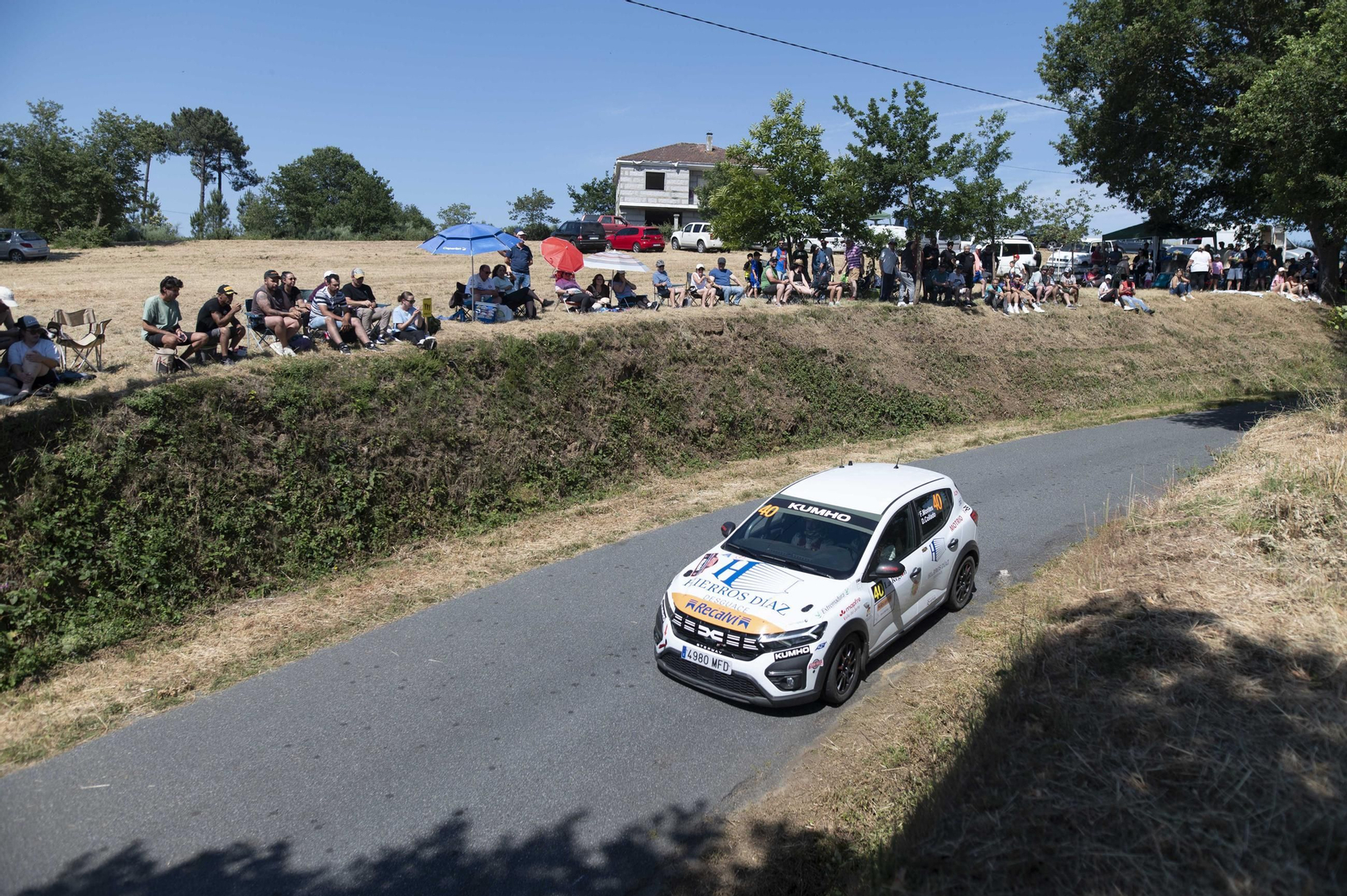 Galería | A Merca y Celanova disfrutan un año más de un tramo del Rally de Ourense, en fotos