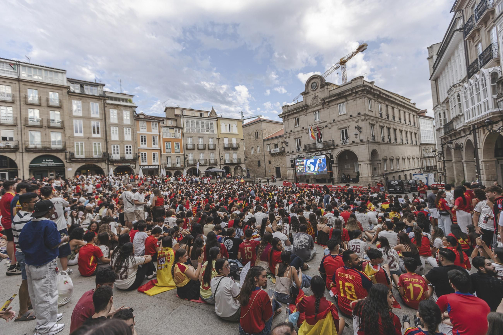Galería | La ilusión por España tiñe de rojo la provincia de Ourense en la semifinal, en fotos