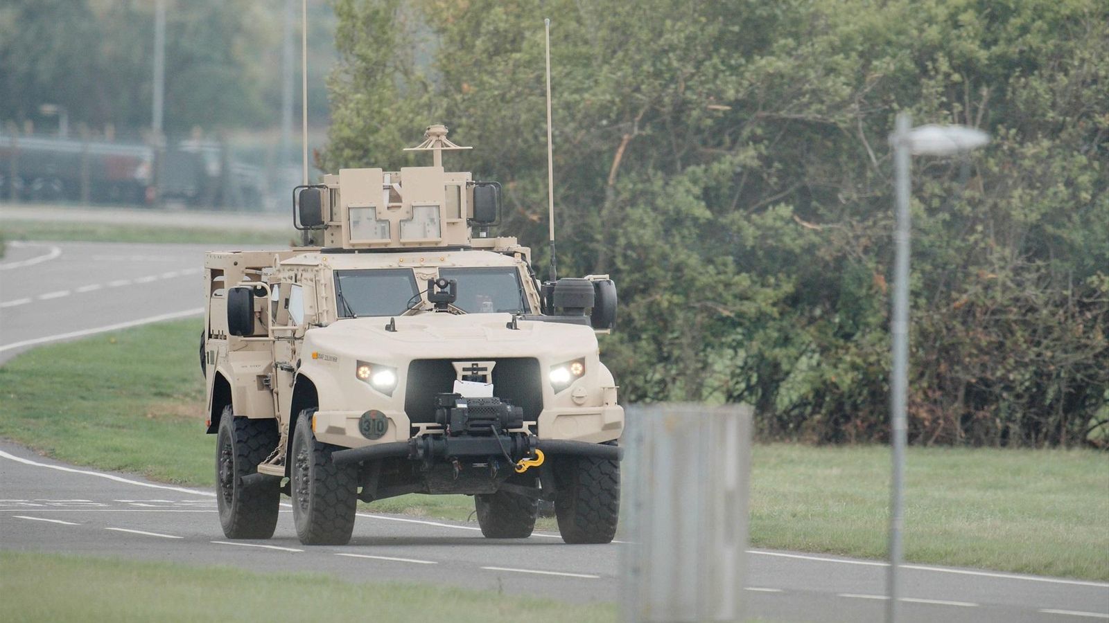 Vehículo militar durante la operación antiterrorista.