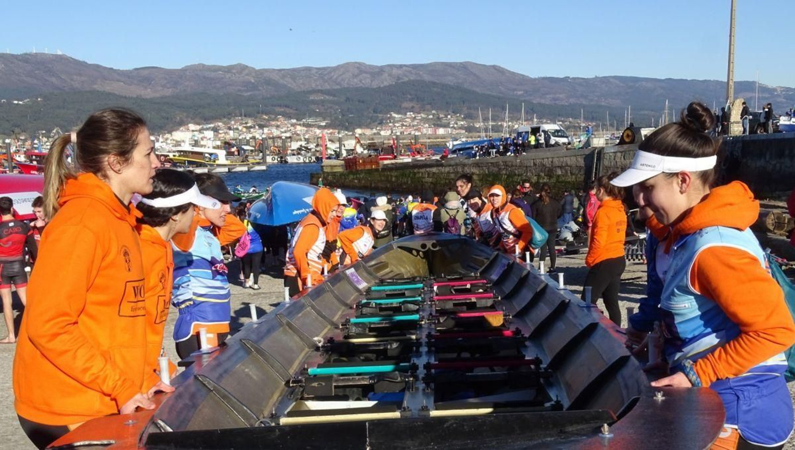 La tripulación de Chapela finalizó segunda en Boiro.