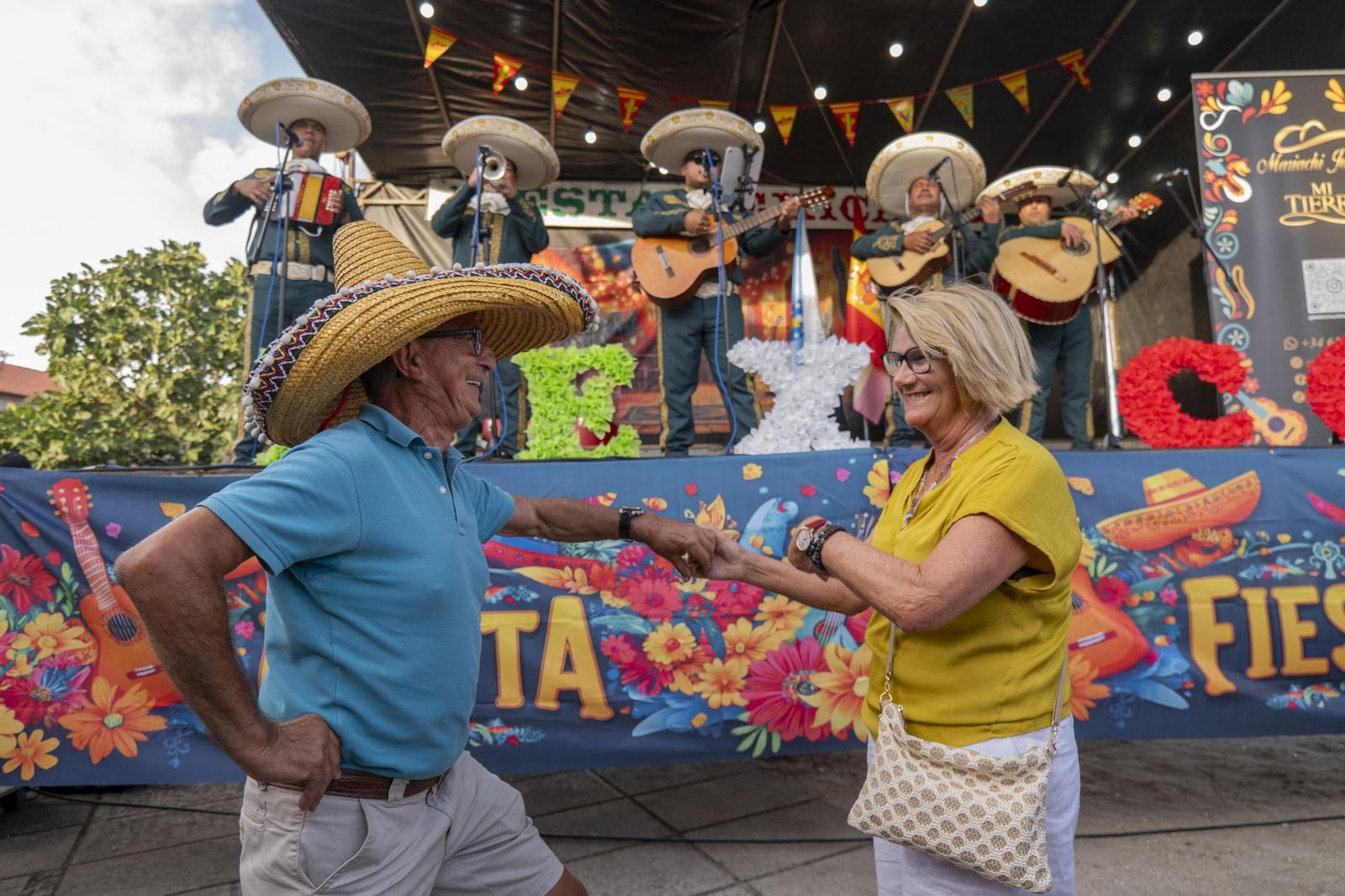 Galería | Mariachis, reencuentros y sabor mexicano: así se vivió la gran fiesta de Avión, en fotos