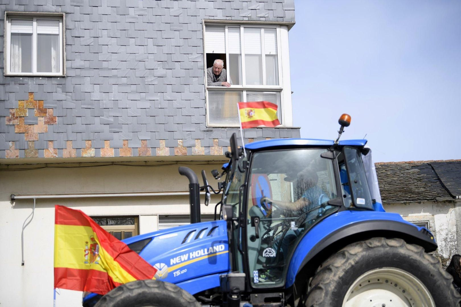 Protestas de ganaderos y agricultores en A Gudiña.