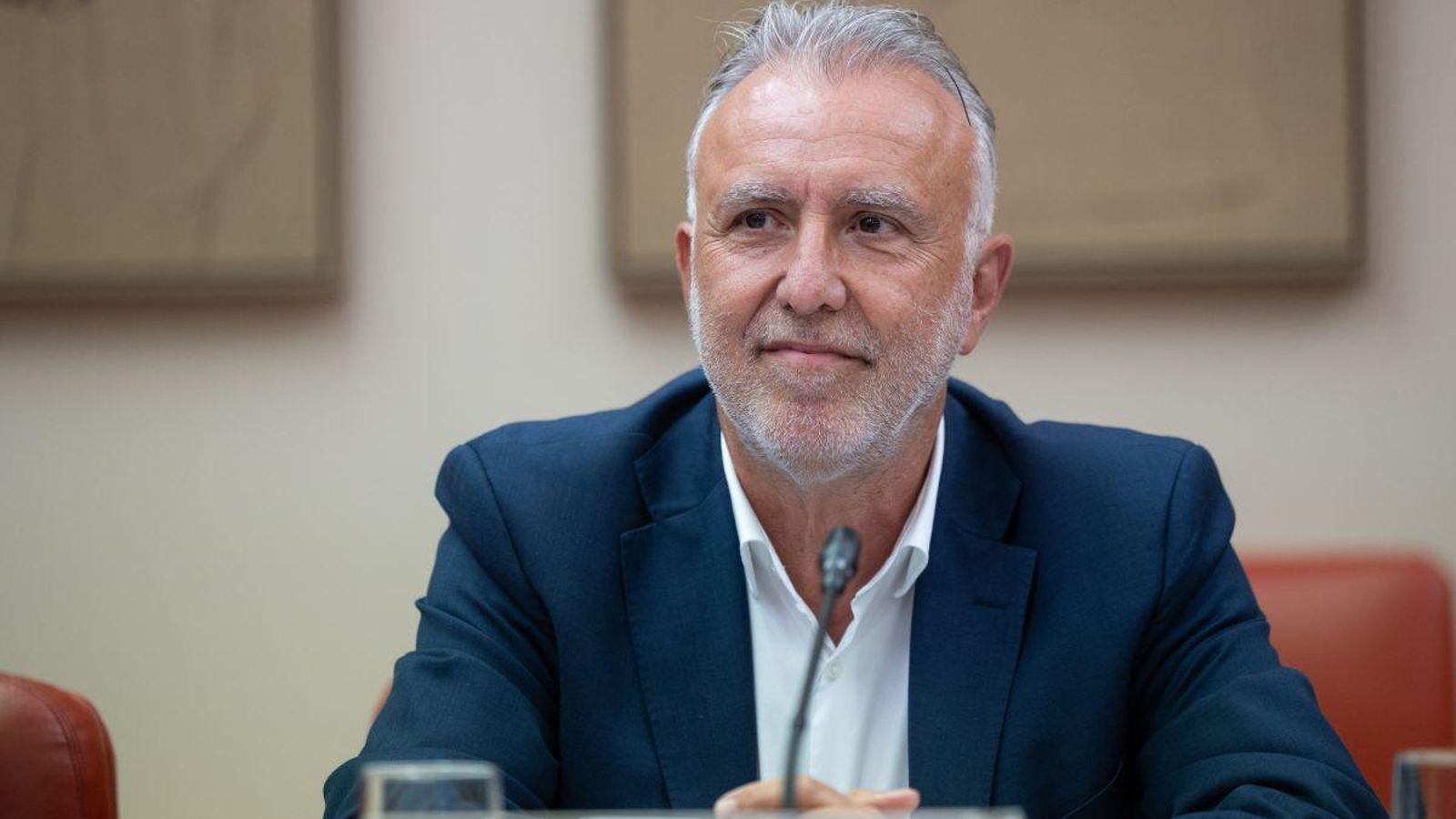 Ángel Víctor Torres.