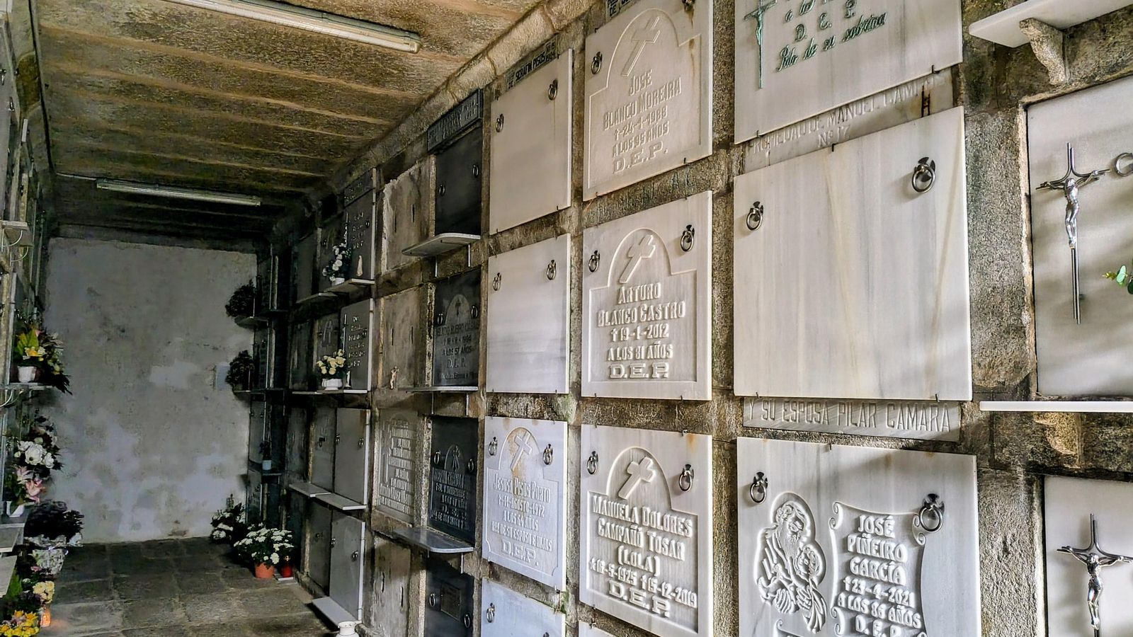 Una de las galerías de tumbas subterráneas de Arcos de Furcos.