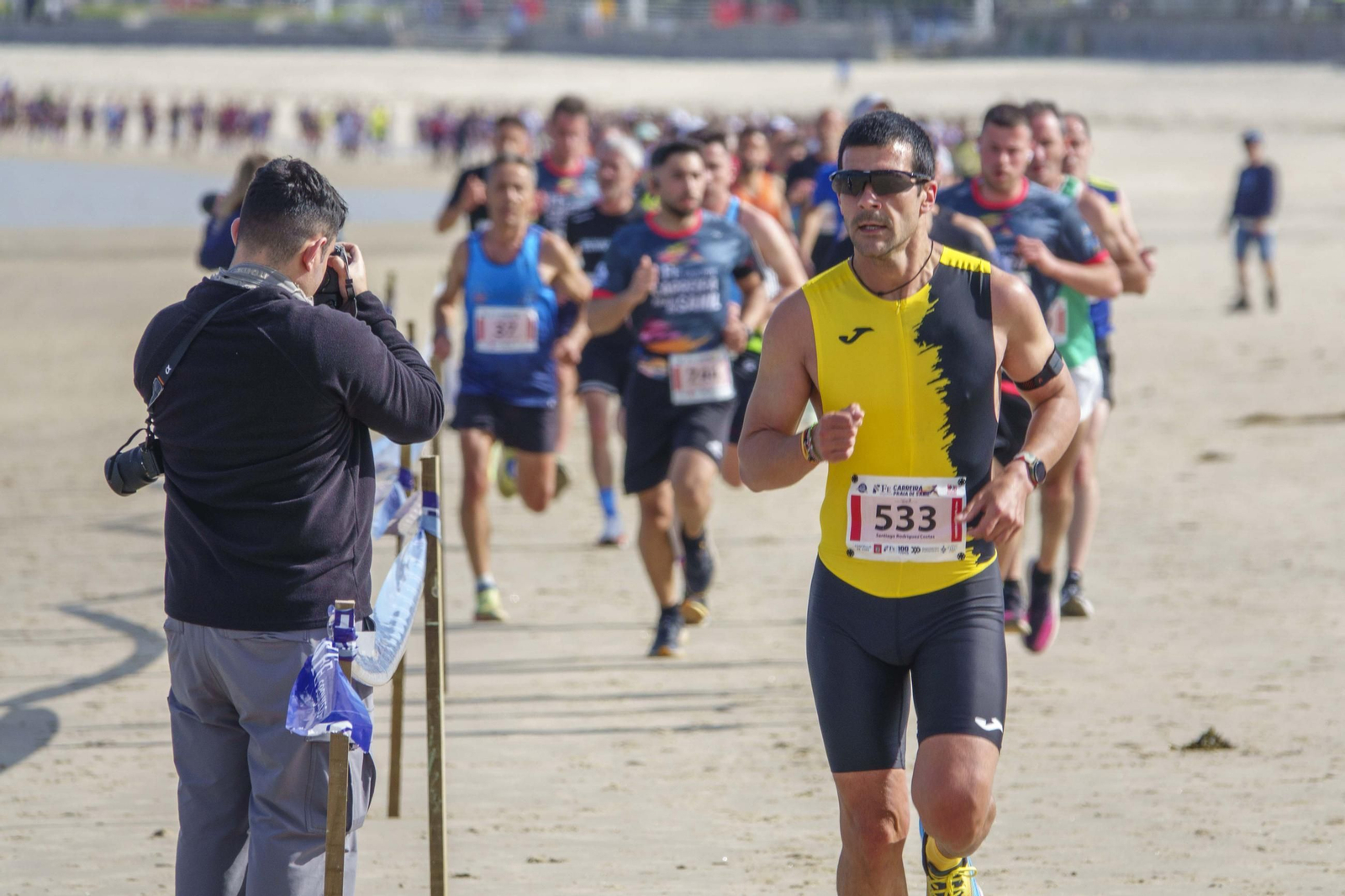Galería | 1.000 corredores inundan Samil