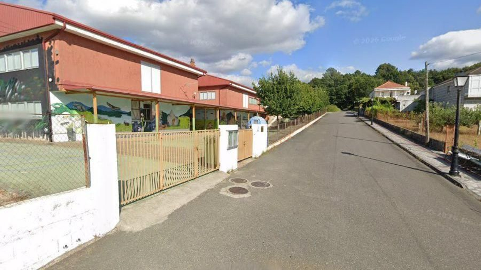 Fachada del CEIP Plurilingüe do Xurés.