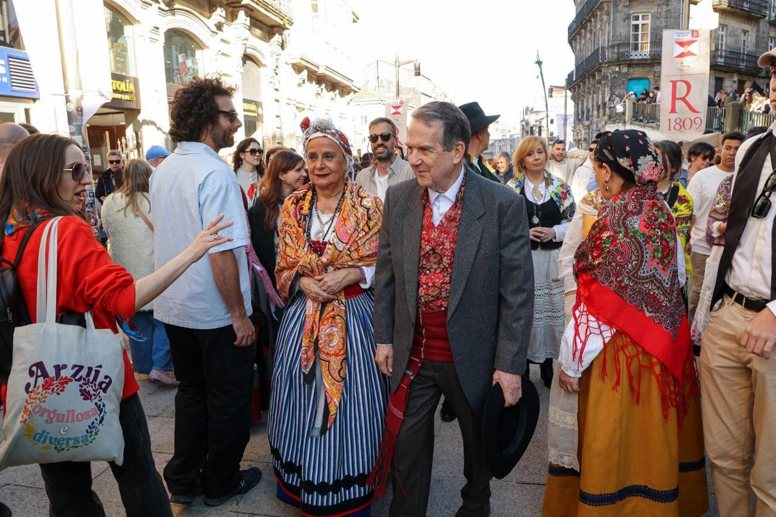 Galería | El Casco Vello de Vigo se llena de vida el sábado por la Reconquista