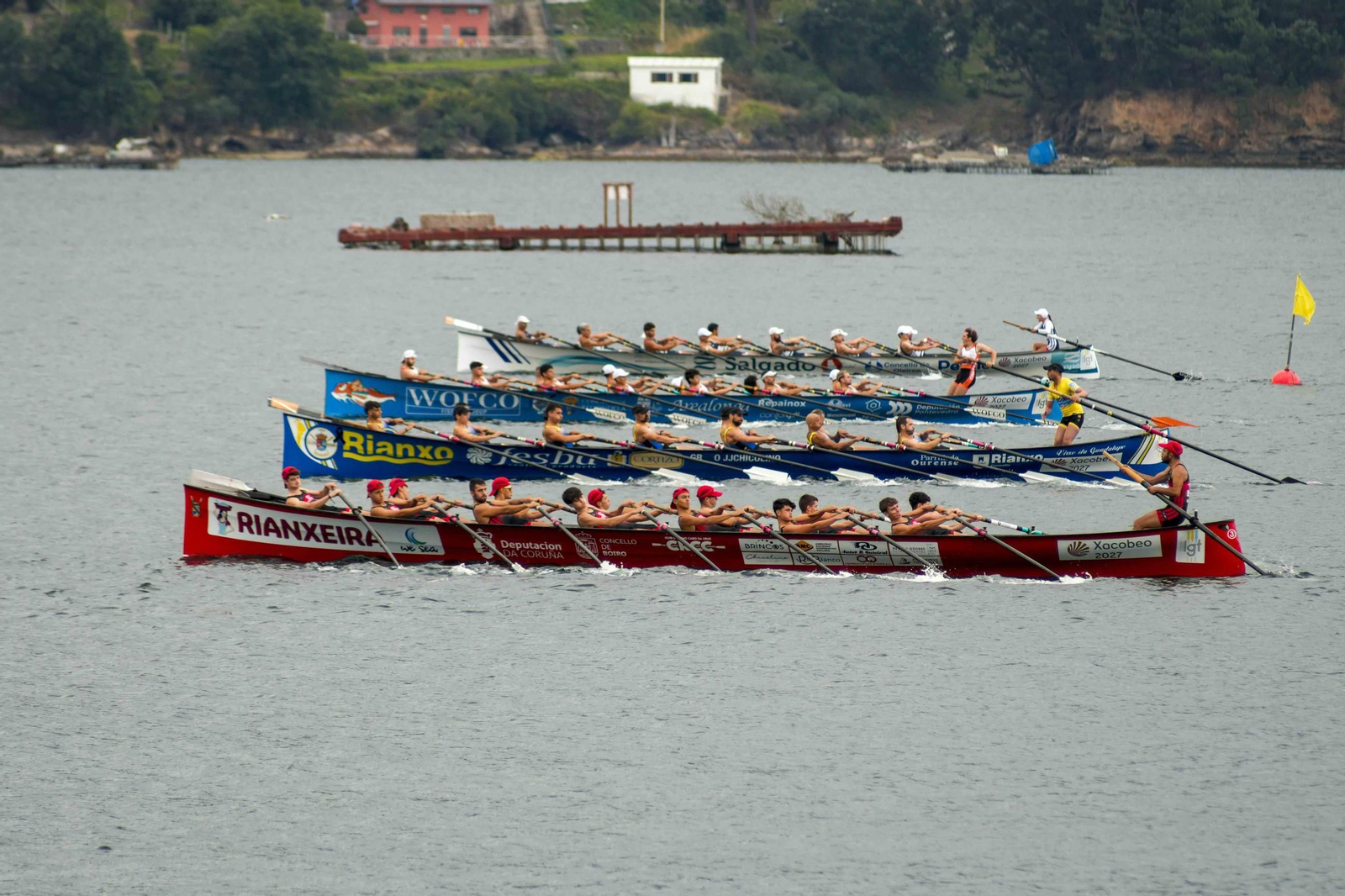 Galería | Las traineras se dan cita en el paseo de Cardona