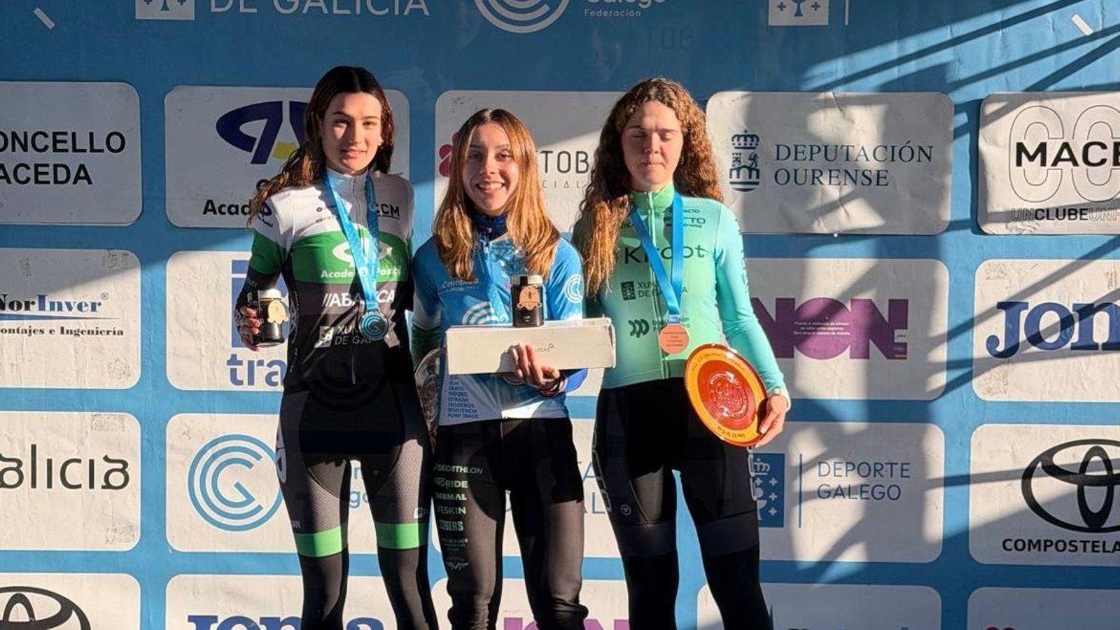 Sarela Conde del Acedemia Postal Maceda logró la plata en la categoría Sub-23 femenina.