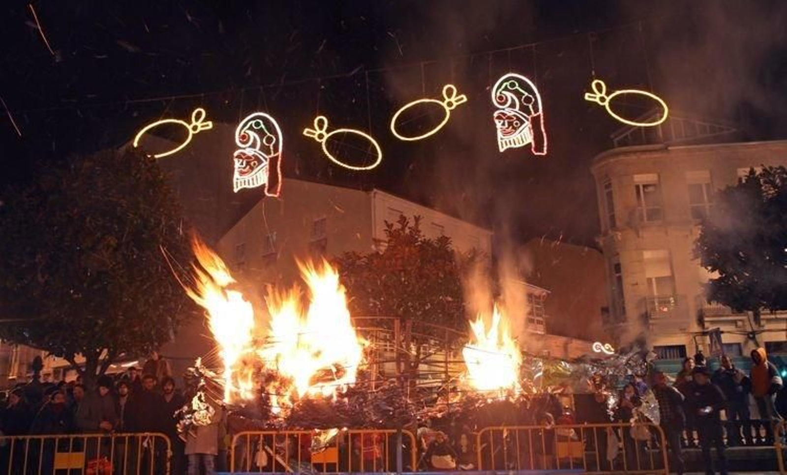 18.02.15.XINZO.PLAZA.MAIOR.ENTERRO.SARDIÑA.