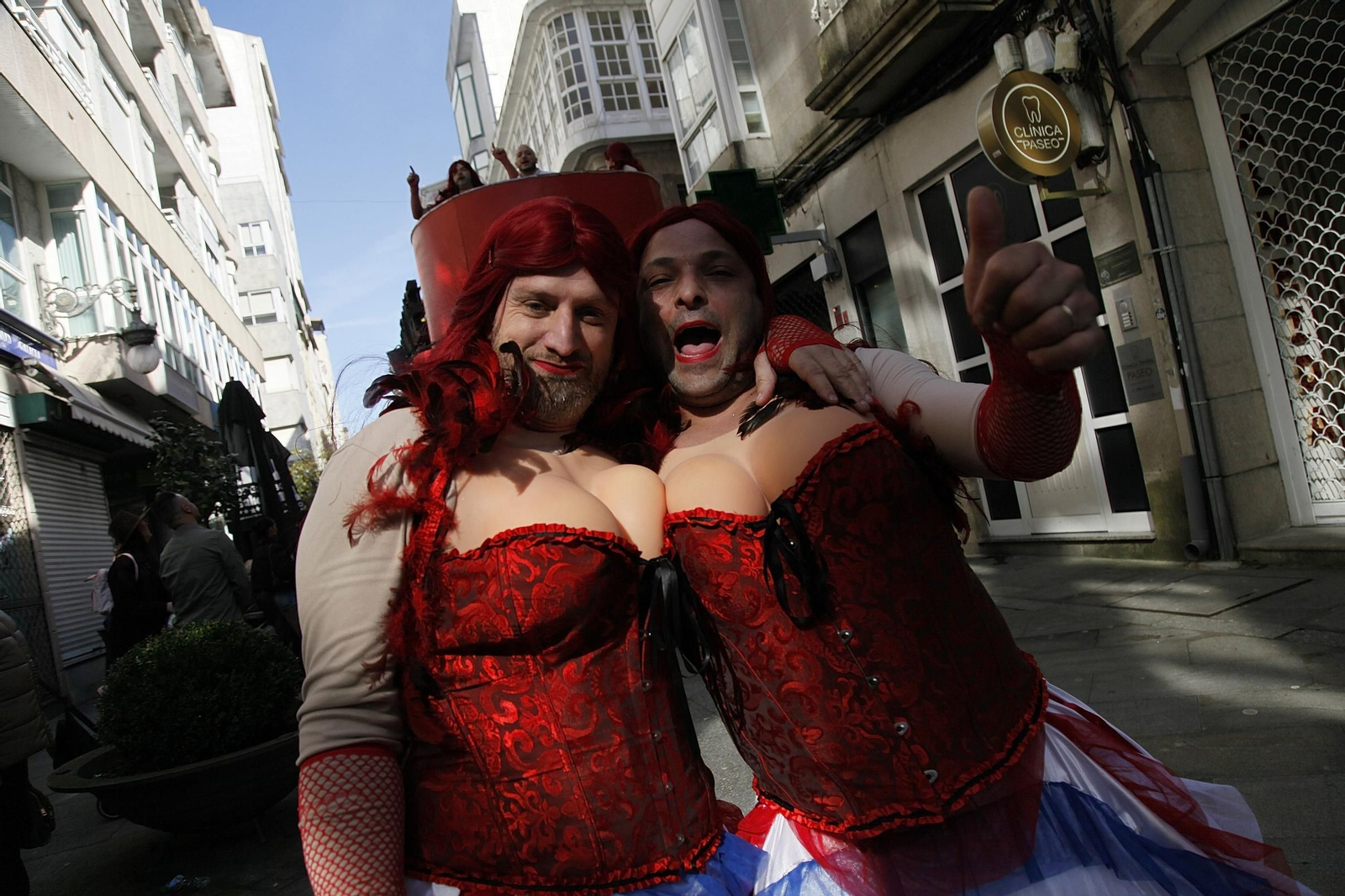 Galería | Sabroso cierre de Entroido en Carballiño, con la Fiesta de la Cachucha
