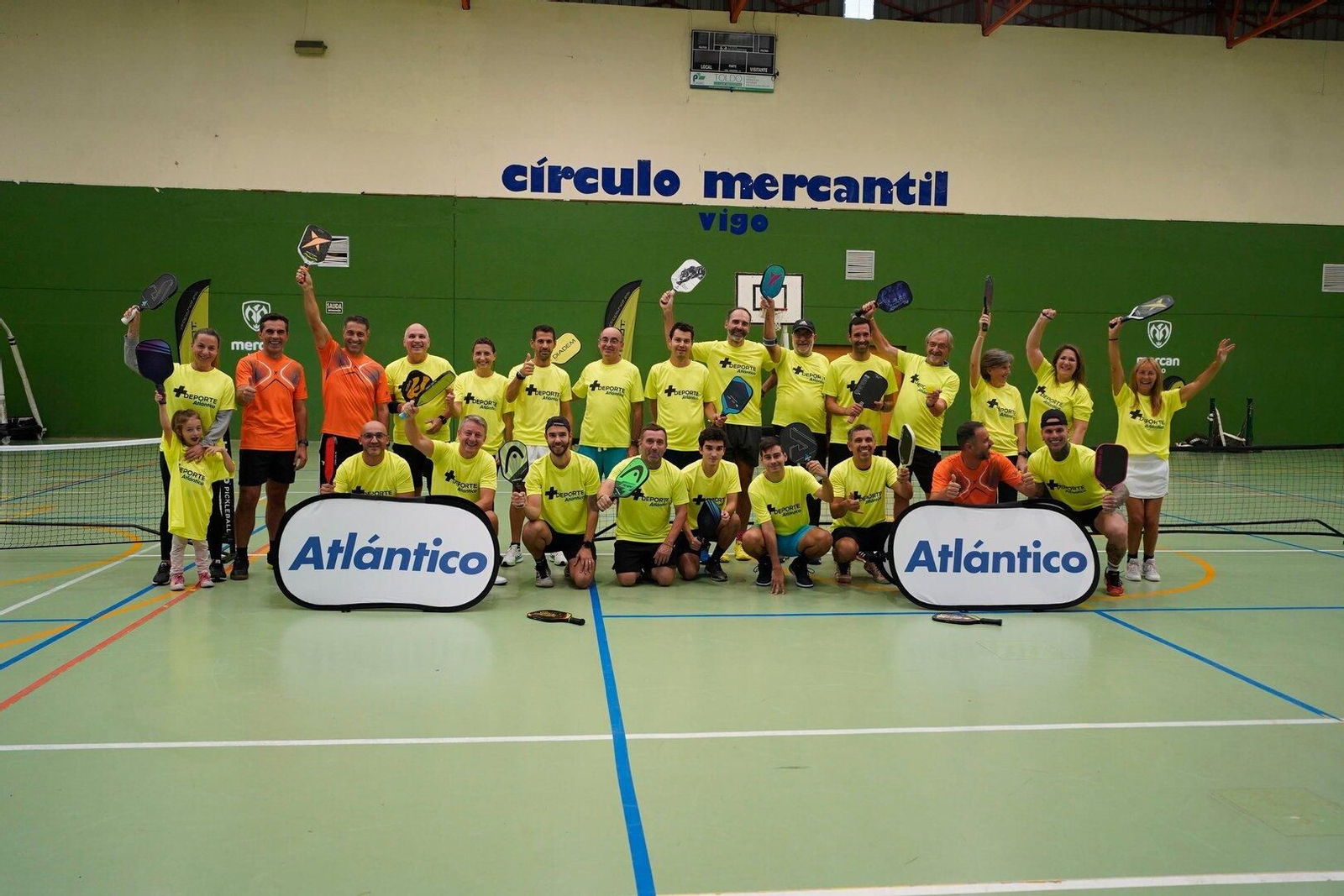 Pickeball con +Deporte Atlántico.