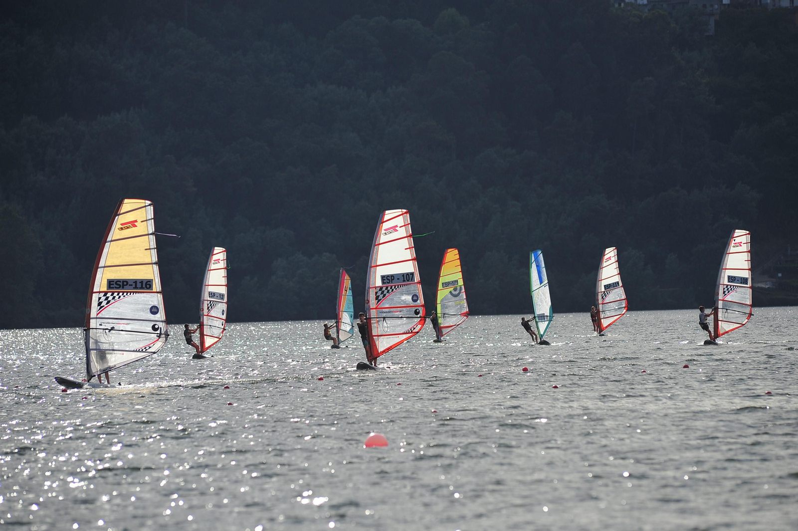 Entorno ideal para la práctica del windsurf.