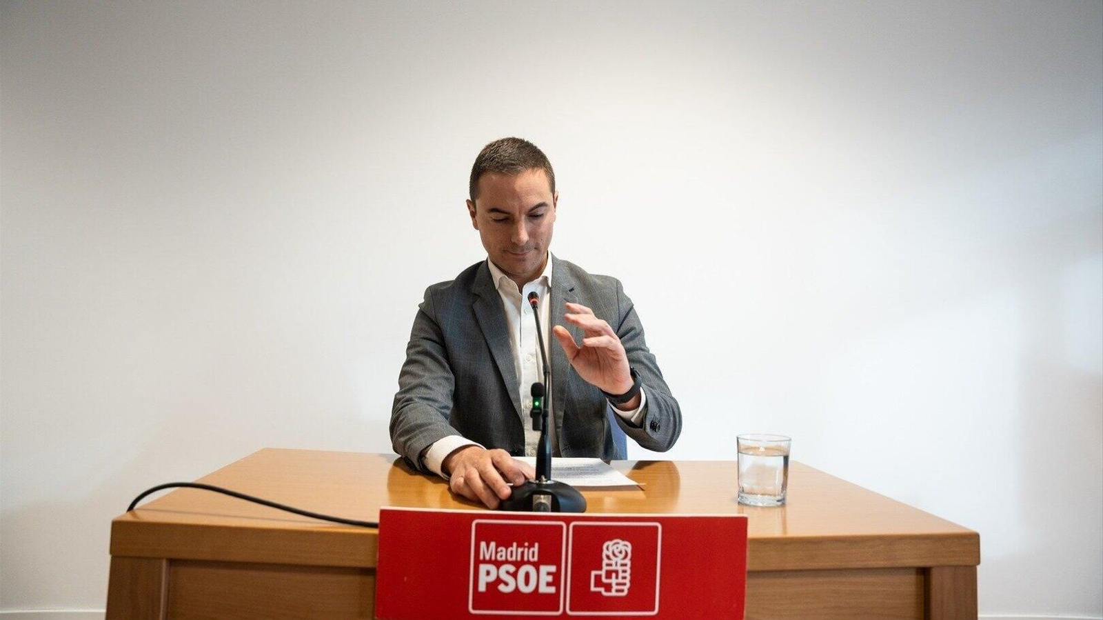 Juan Lobato, en la comparecencia del martes. // EP