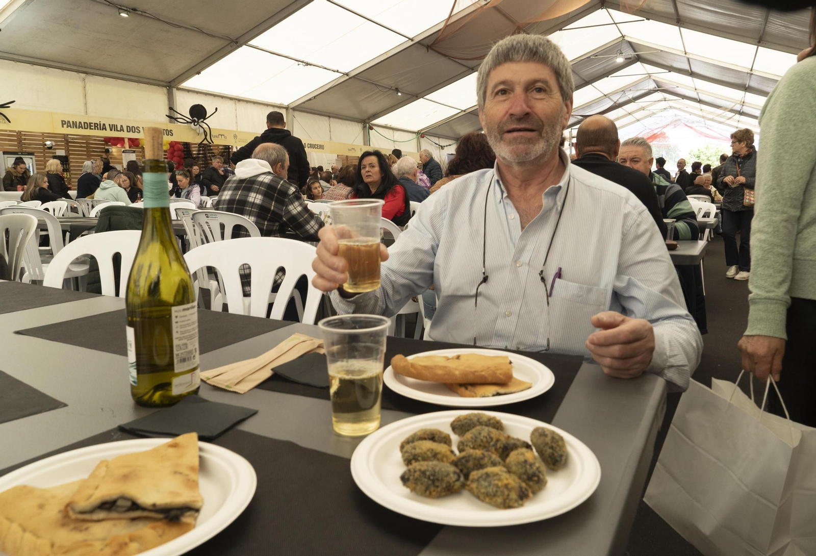 Galería | Un domingo en Redondela entre choco y Revilla