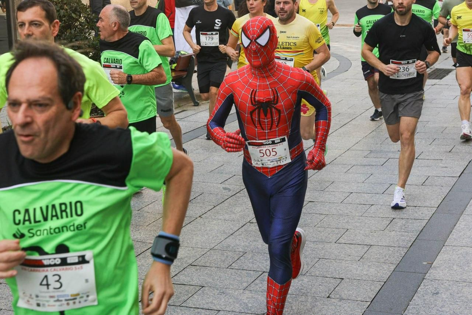 Galería | La Carrera Calvario 5+5 reúne a 700 atletas