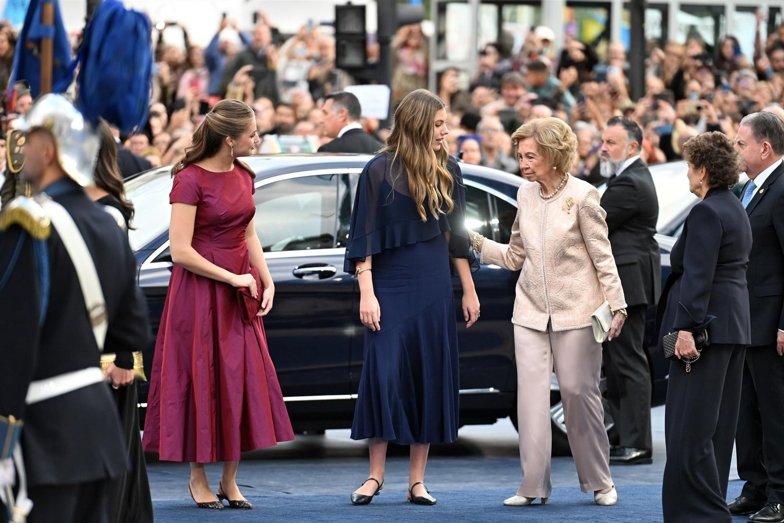 Galería | Jóvenes, democracia y un mensaje de unión; los temas que protagonizan la ceremonia de los Premios Princesa de Asturias