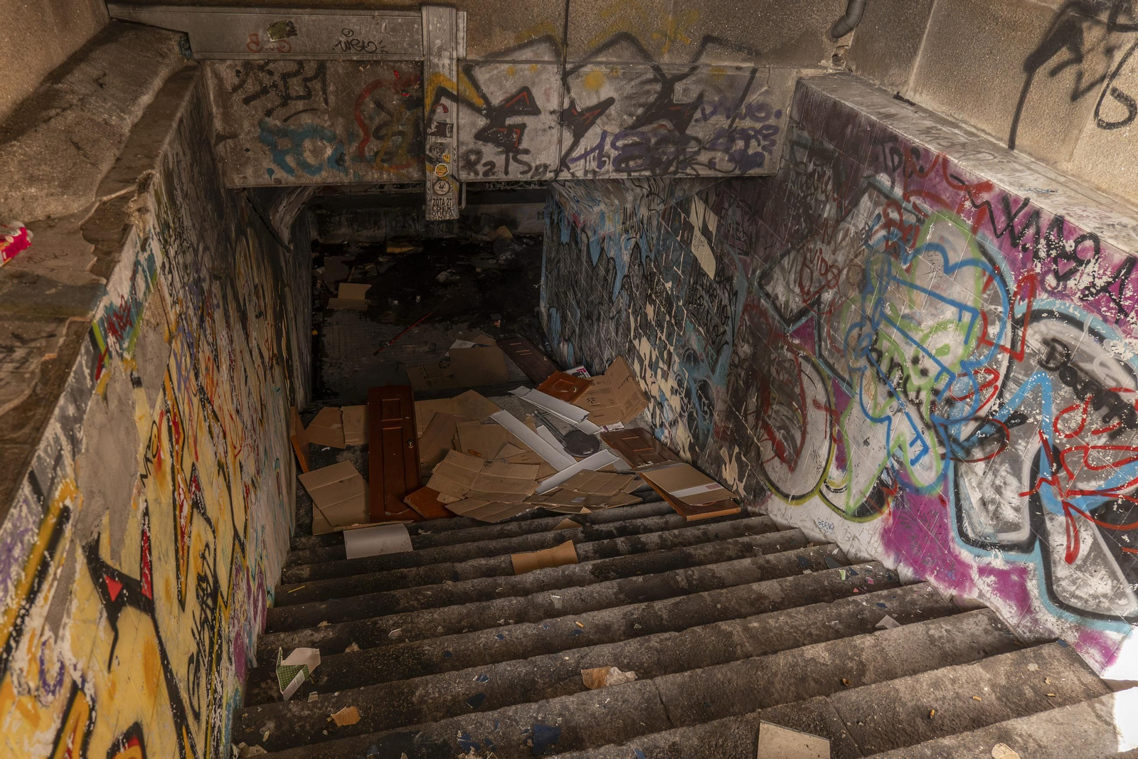 Galería | La vida bajo tierra en el túnel de la estación Empalme de Ourense