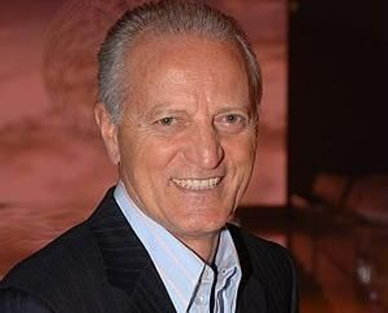 Santo Versace, hermano del fundador Gianni,