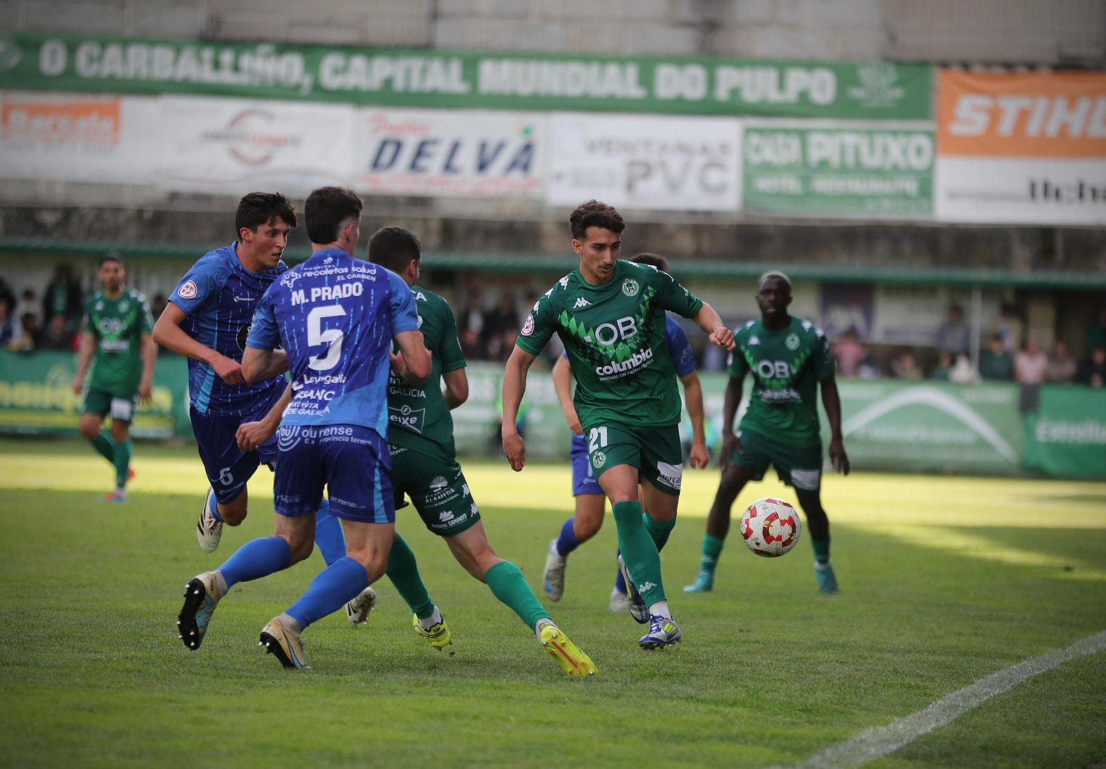 Galería | Empate a uno entre el CD Arenteiro y Ourense CF en el derbi termal