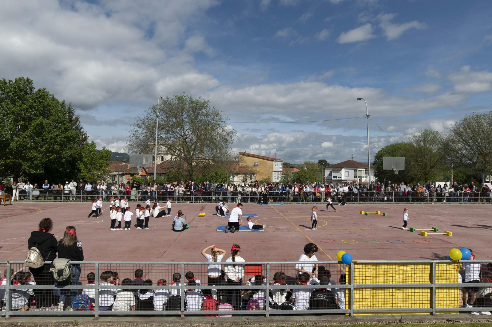 Día da Educación Física na rúa no colexio de Seixalbo