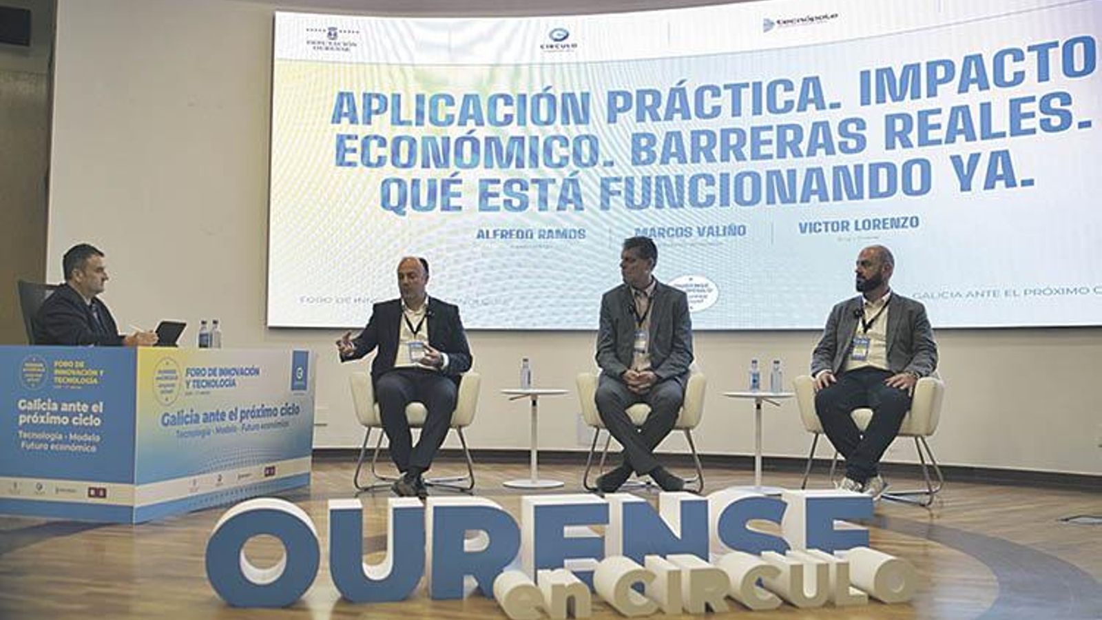 Alfredo Ramos, de R; Marcos Valiño, de la Diputación de Ourense, y Víctor Lorenzo, del grupo Cuevas.