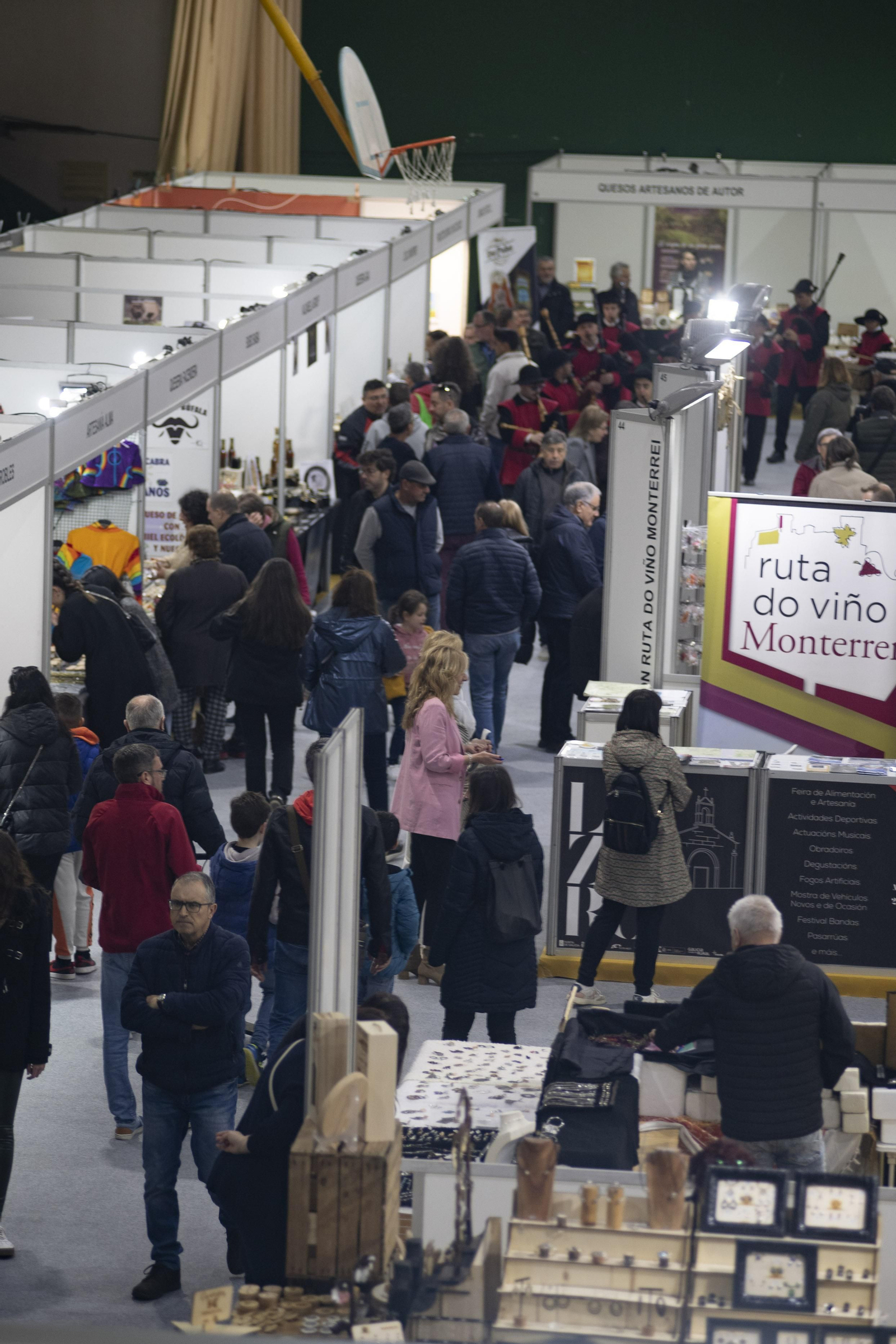 Verín. 25/03/2023. Festividade do San Lázaro en Verín coa celebración da tradicional feira no pavillón dos Deportes.
Foto: Xesús Fariñas