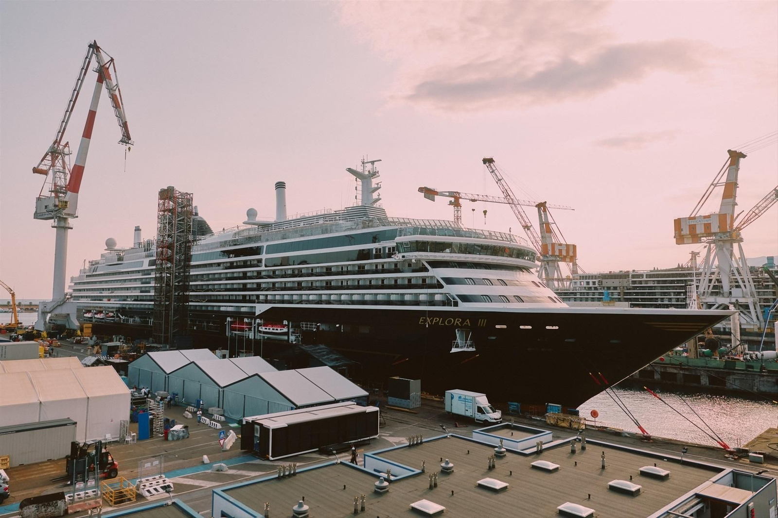 En la imagen el Explora III, el nuevo gigante del lujo marítimo