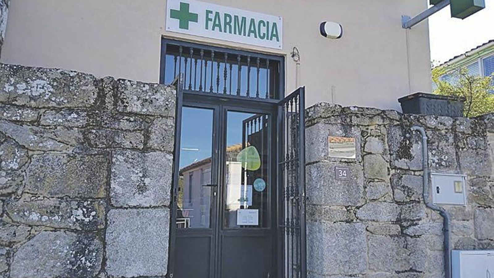 La farmacia rural de Parada de Sil.