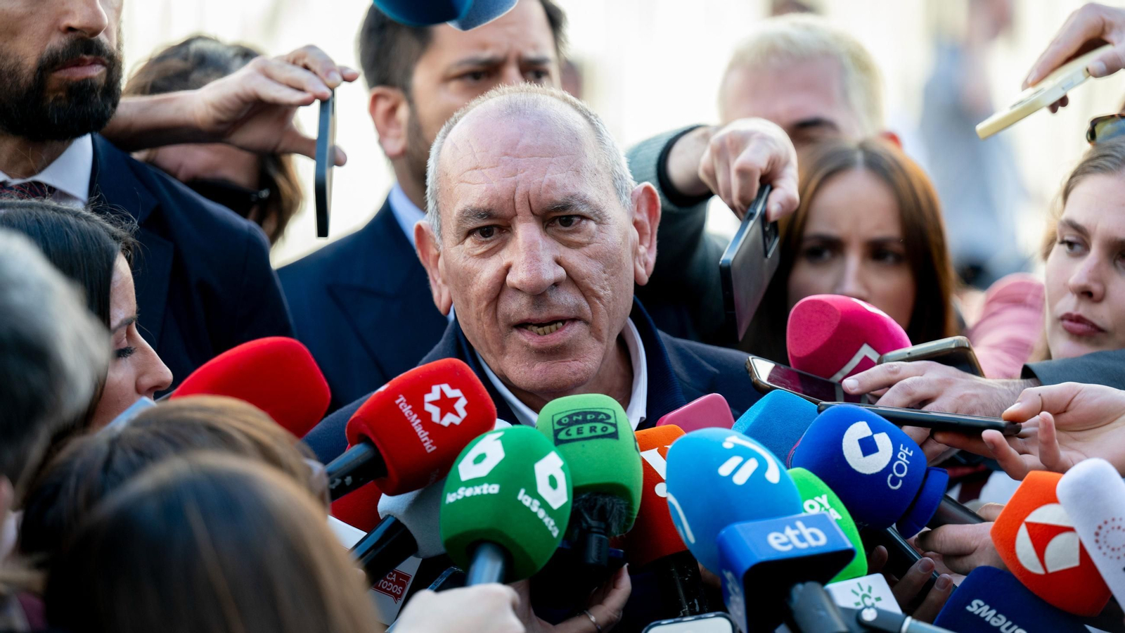 El exdirector adjunto operativo de la Policía Nacional, José Ángel González, a su salida del juzgado.