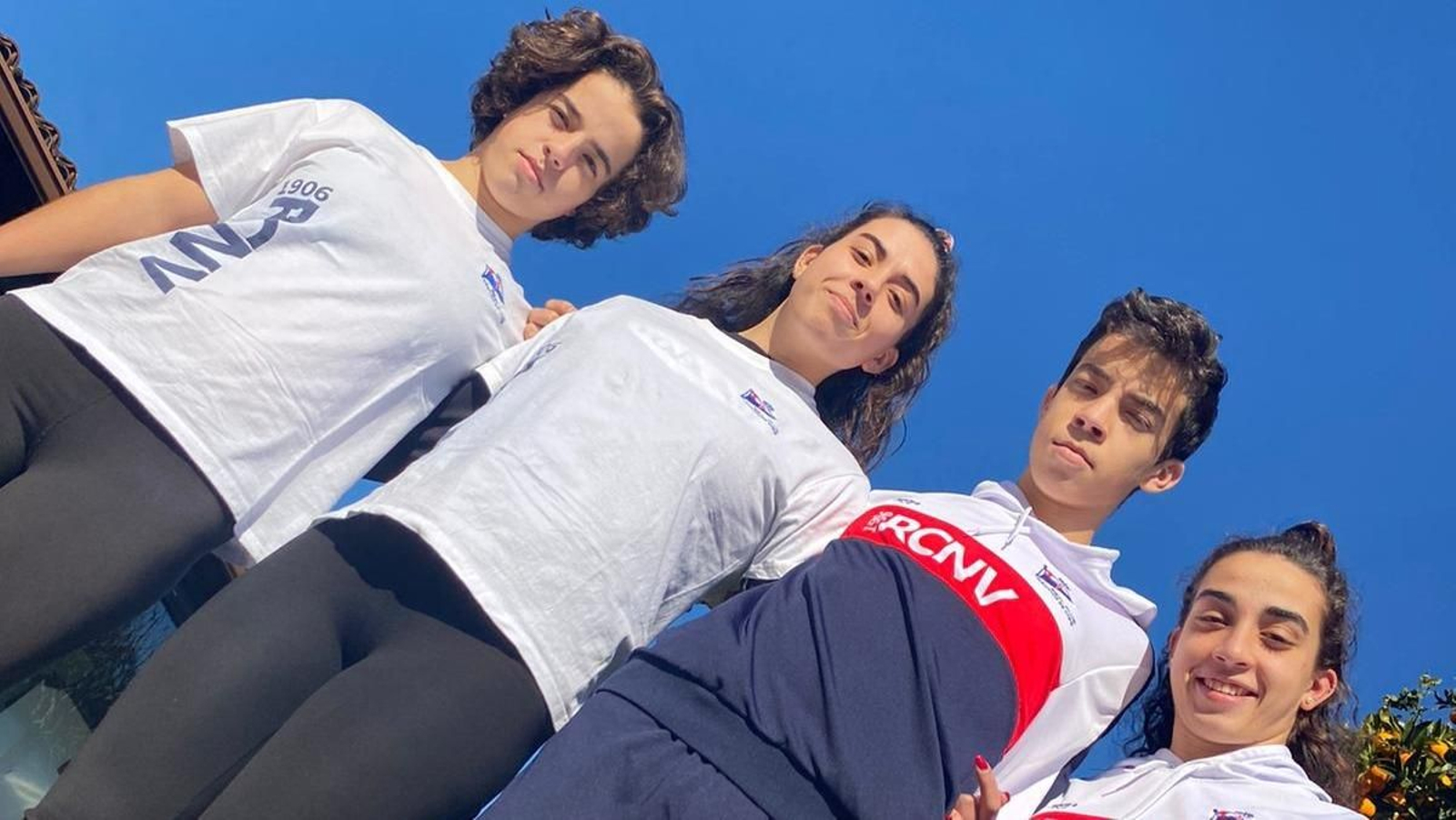 Victoria, Águeda, Nicolás y Henar Cons, militan esta temporada en el Náutico de Vigo.