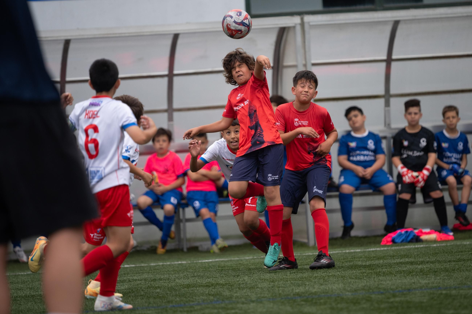 El Pabellón CF, el mejor en el 12º torneo benjamín de fútbol Barbadás