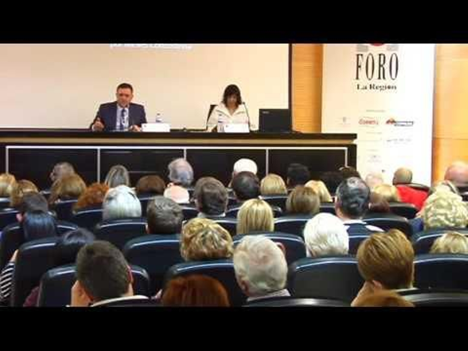 Foro La Región con Nieves Concostrina
