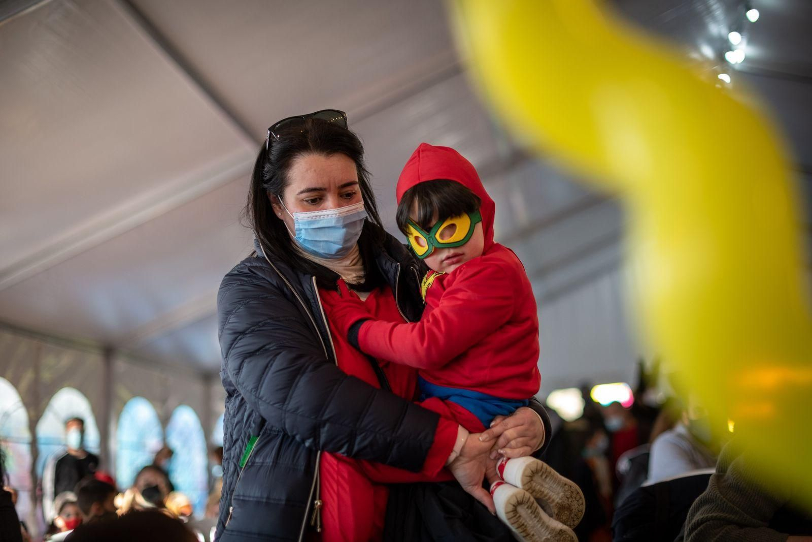 Entroido infantil en la Insua dos Poetas (O Carballiño)