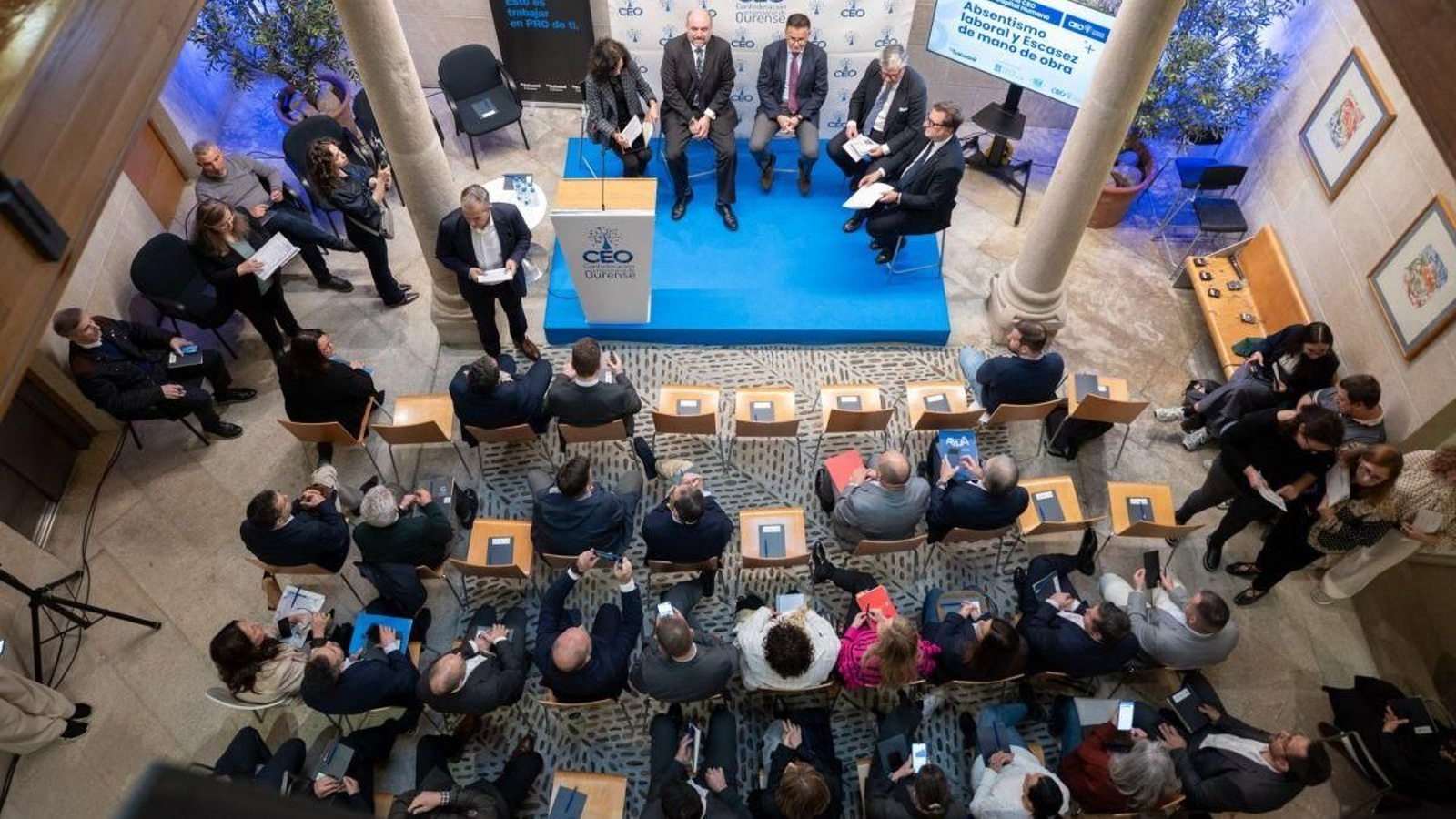 Sesión inicial del Observatorio de Absentismo Laboral en Ourense.