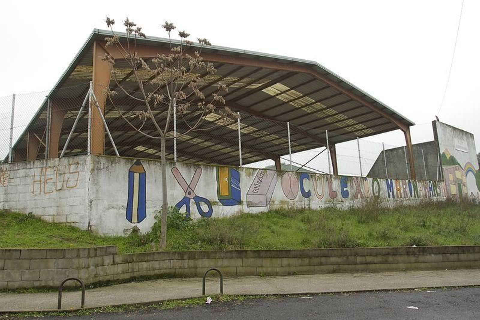 El CEIP Mariñamansa –foto de archivo–, uno de los centros beneficiados. (FOTO: MIGUEL ÁNGEL)