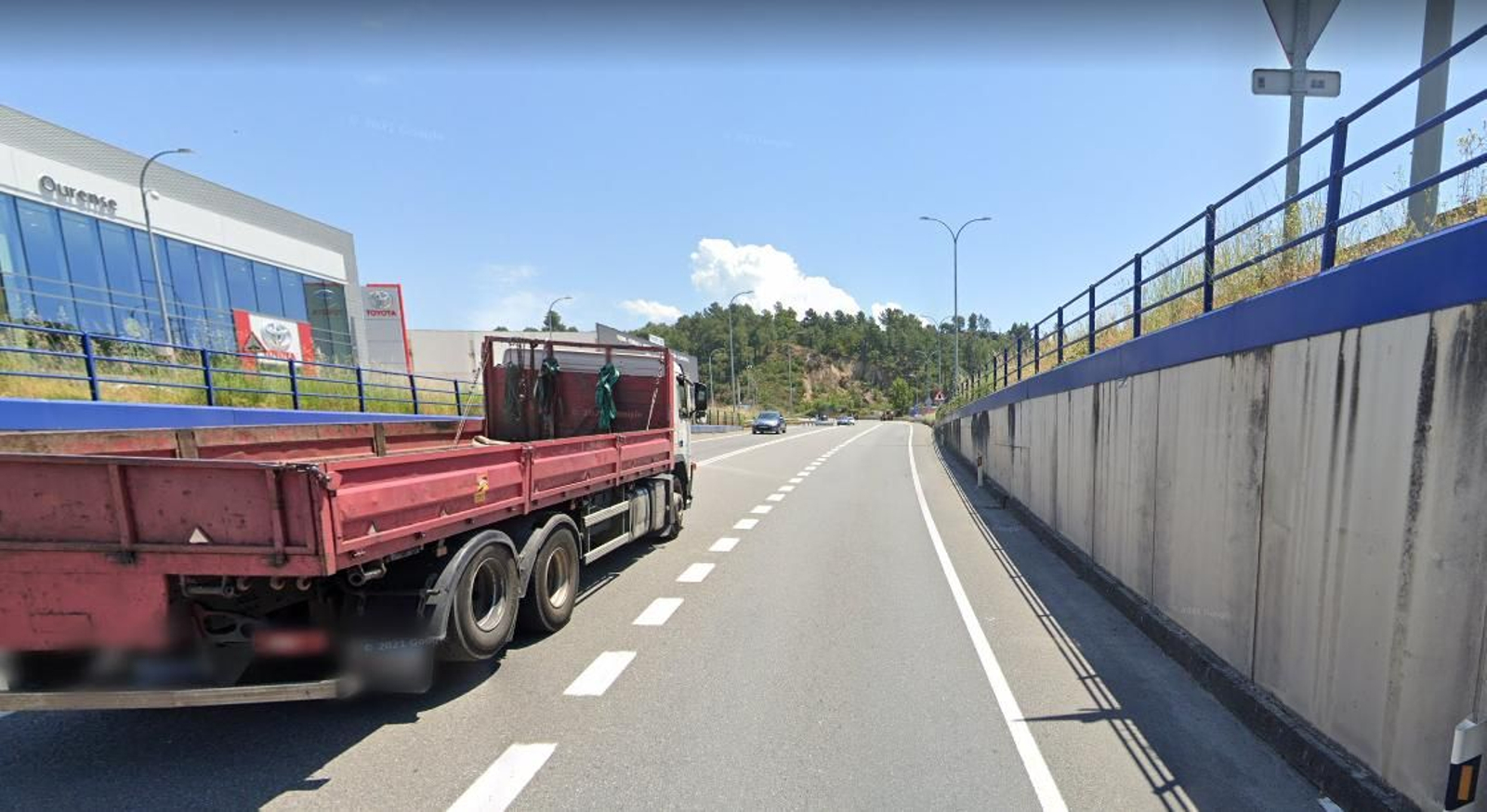 El incidente se produjo en el polígono de Barreiros. (GOOGLE).