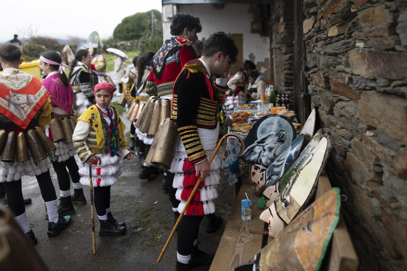 Galería | Los Felos llevan sus trastadas y travesuras a la sierra de Maceda