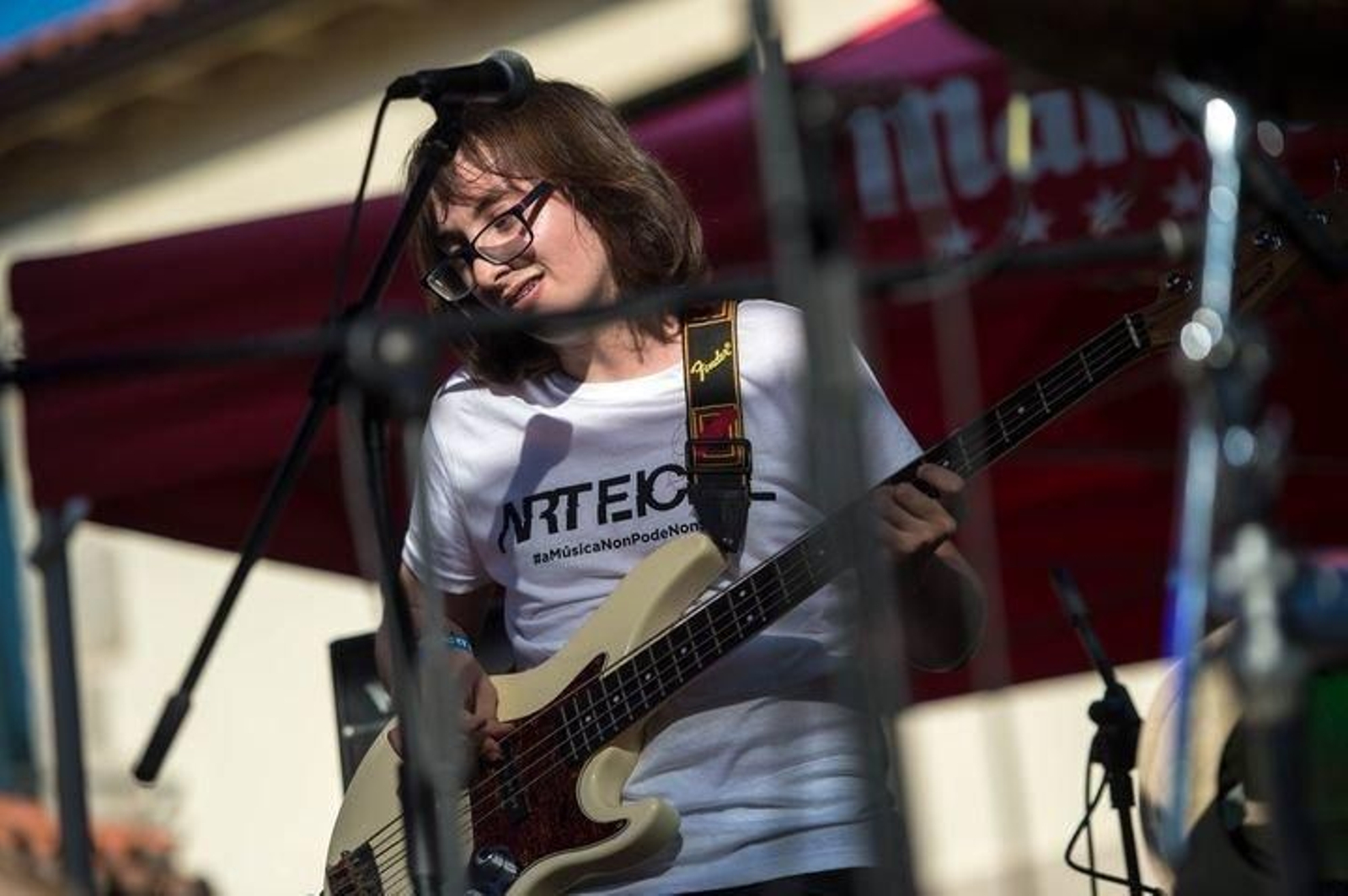 RIBADAVIA (PRAZA DO BUXÁN). 01/09/2018. OURENSE. Concierto del grupo musical Ayatollah y mercado das sementes, actividades dentro del Festival Arteficial. FOTO: ÓSCAR PINAL.