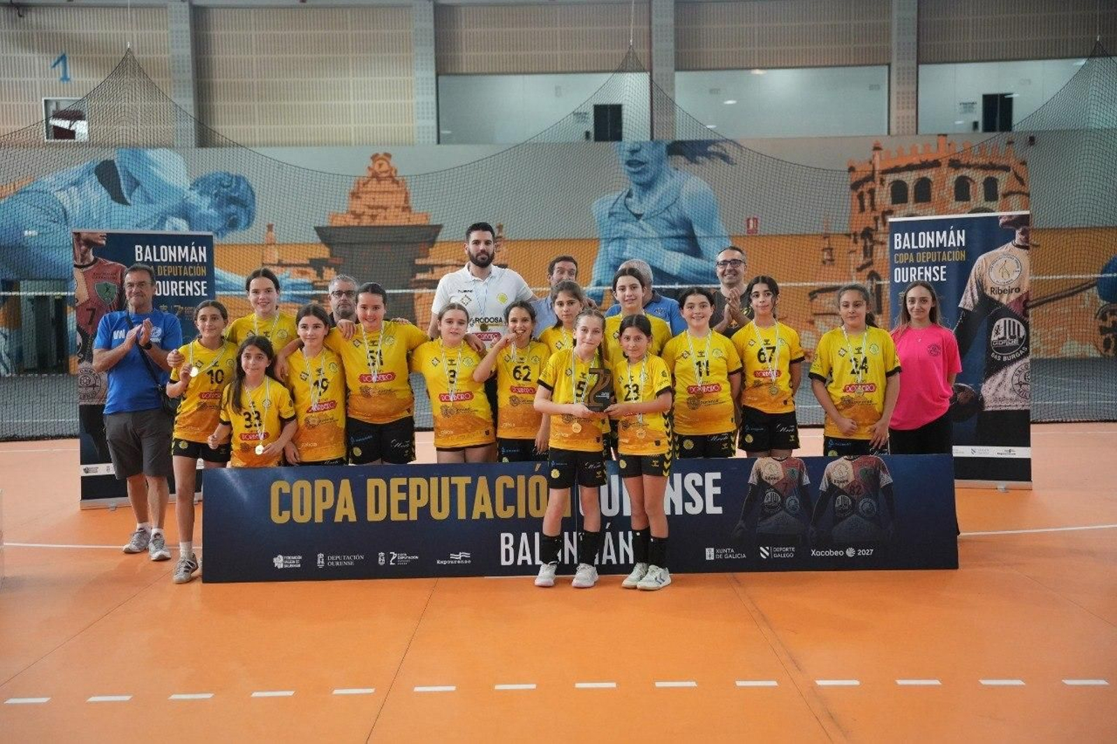 Fin de curso en el voleibol y el balonmano