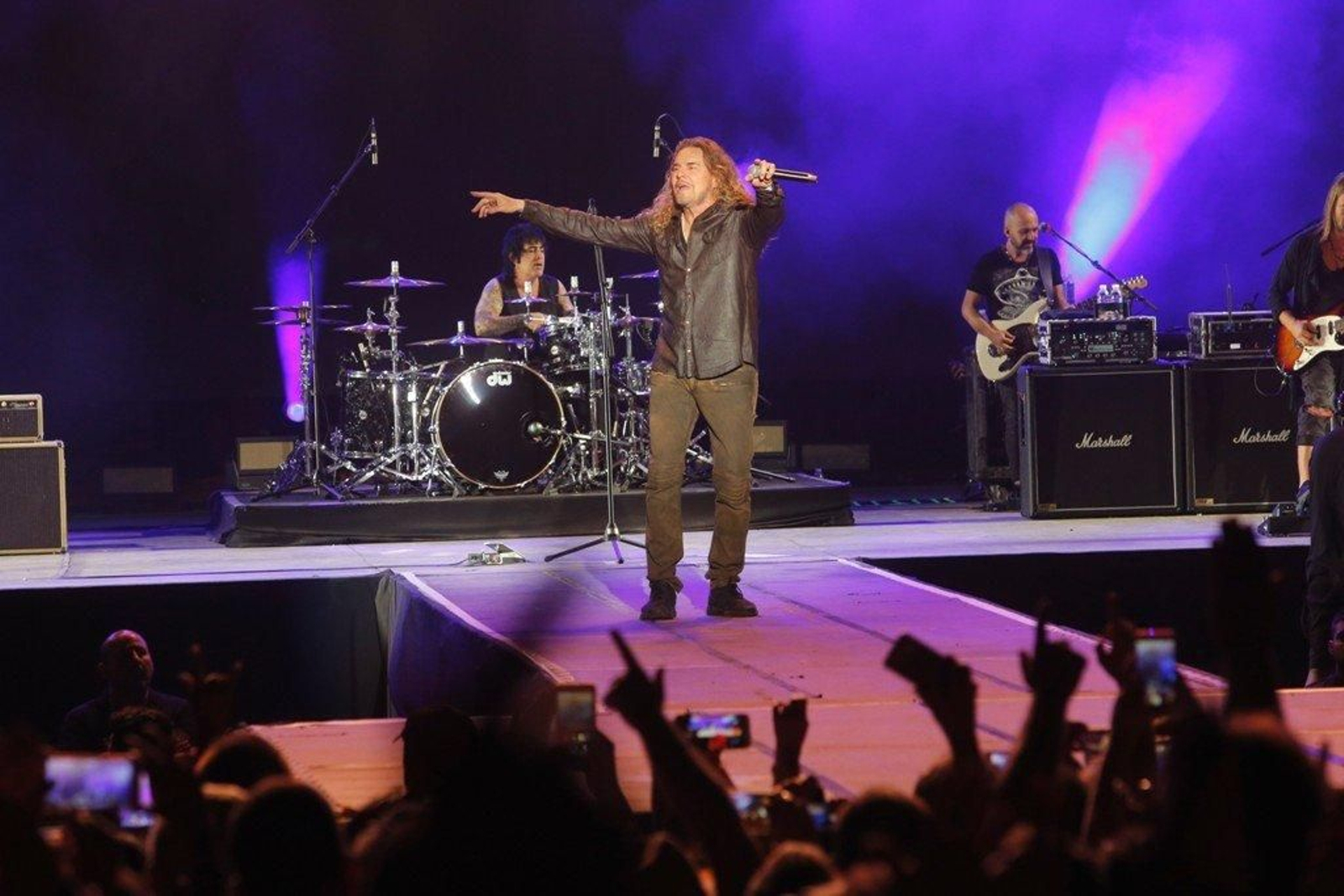 Concierto de Maná en Vigo 041 // Lanfoco