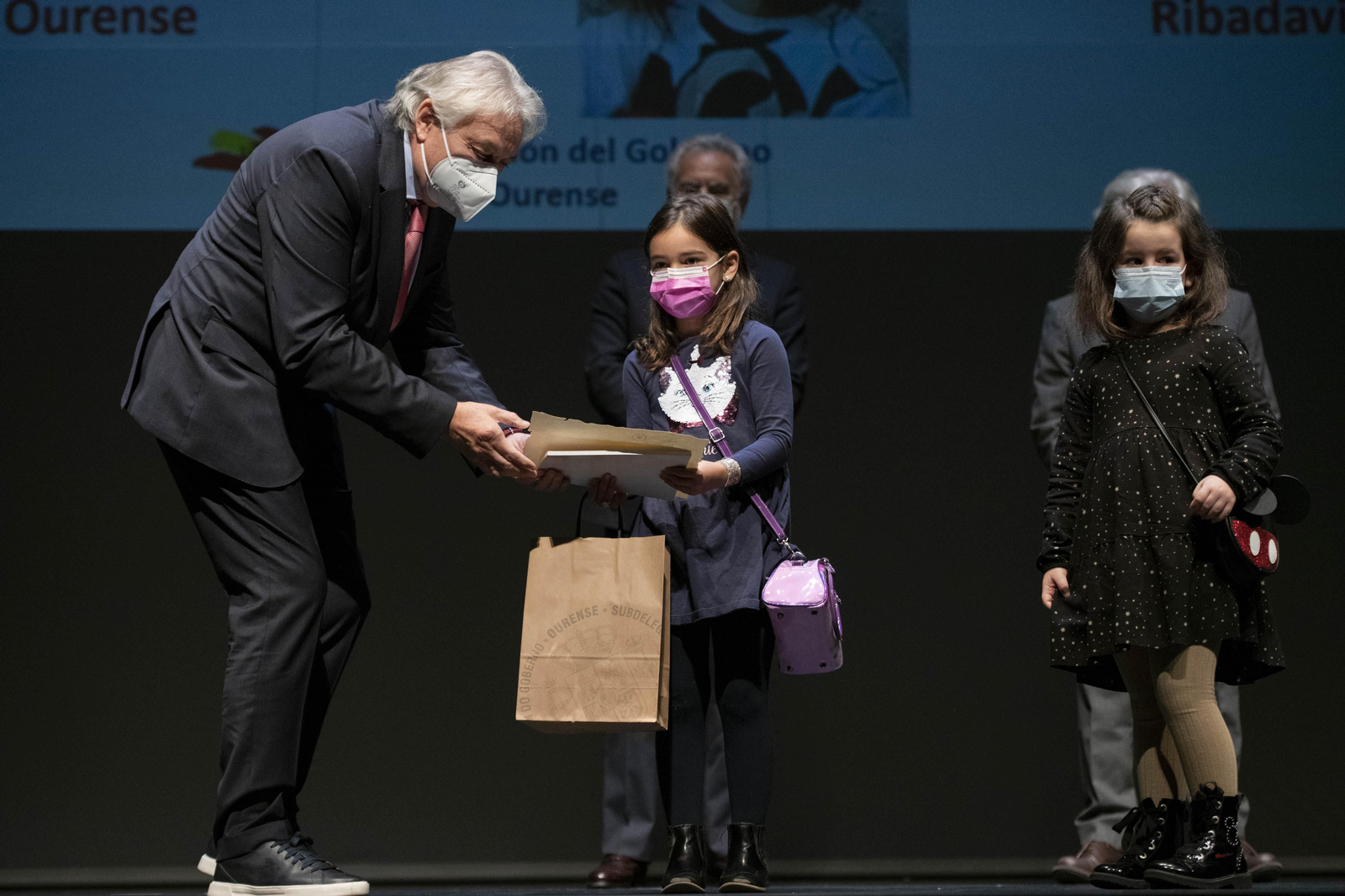 Acto institucional por el aniversario de la Constitución en el auditorio de Ourense.
Foto: Xesús Fariñas